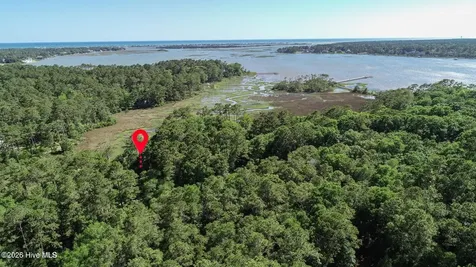 2933 Island Drive SE Bolivia NC 28422