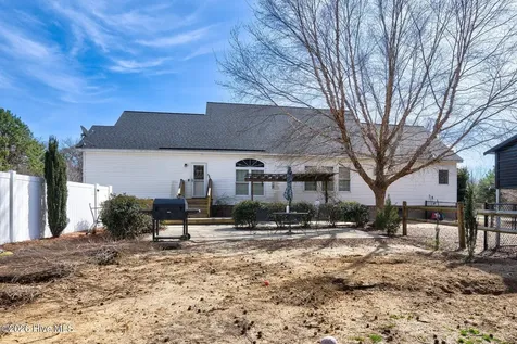 13064 Ethridge Road Whitakers NC 27891