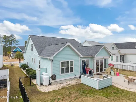 539 Moss Lake Lane Holly Ridge NC 28445