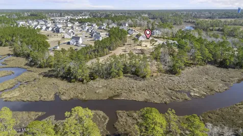 158 Starkey Creek Drive Peletier NC 28584