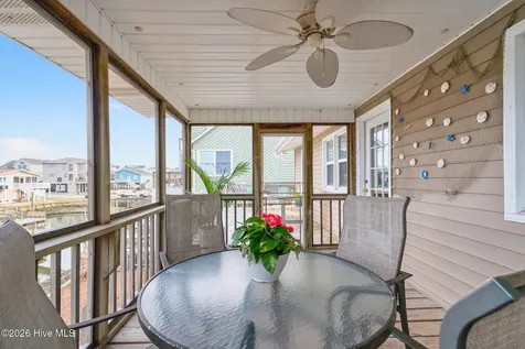 427 6th Street Sunset Beach NC 28468