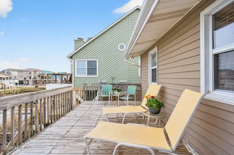 427 6th Street Sunset Beach NC 28468