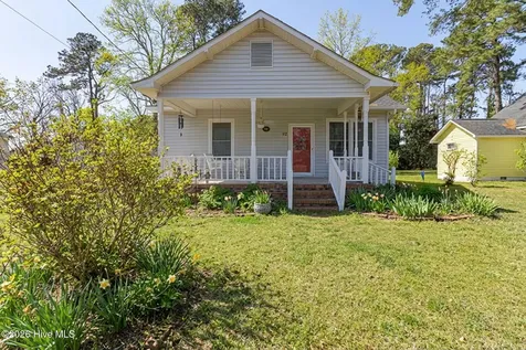 92 S Elm Street Clarkton NC 28433