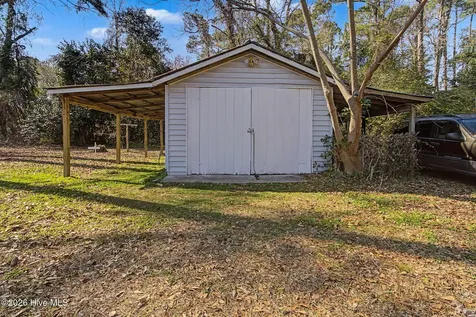92 S Elm Street Clarkton NC 28433