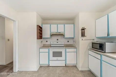 6002 E Red Oak Court Jacksonville NC 28546