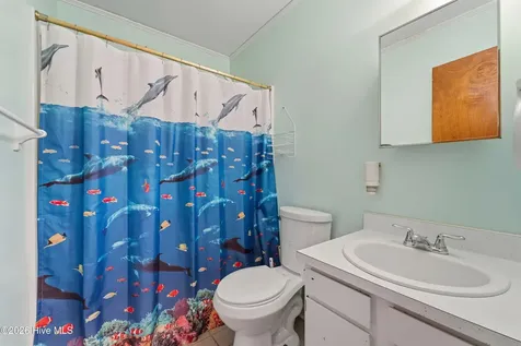 6002 E Red Oak Court Jacksonville NC 28546