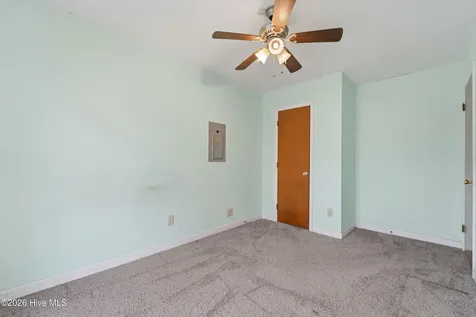 6002 E Red Oak Court Jacksonville NC 28546