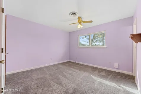 6002 E Red Oak Court Jacksonville NC 28546