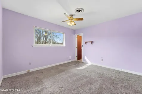 6002 E Red Oak Court Jacksonville NC 28546