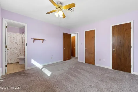 6002 E Red Oak Court Jacksonville NC 28546