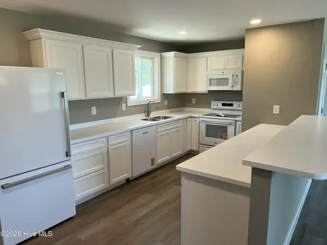 2335 Mill Creek Road Newport NC 28570