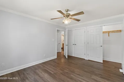 995 Chadwick Shores Drive Sneads Ferry NC 28460