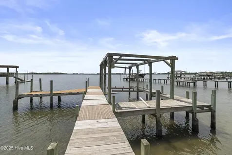 995 Chadwick Shores Drive Sneads Ferry NC 28460