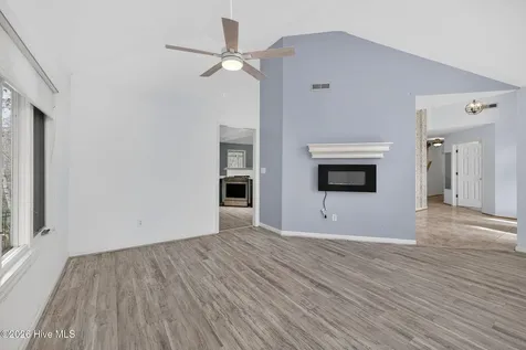 236 Ravenswood Road Hampstead NC 28443