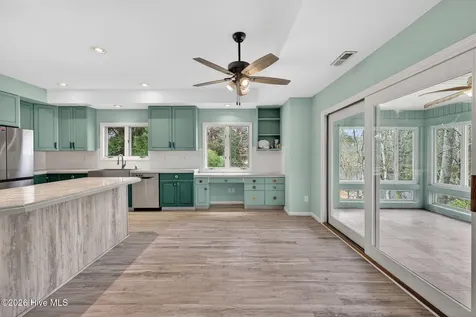236 Ravenswood Road Hampstead NC 28443