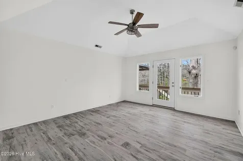 236 Ravenswood Road Hampstead NC 28443