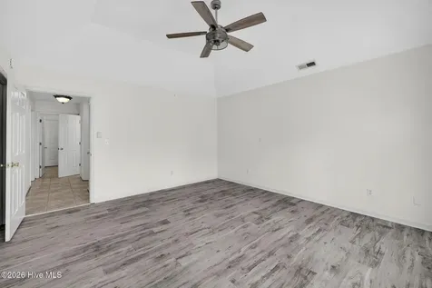 236 Ravenswood Road Hampstead NC 28443