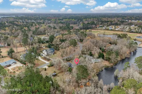 236 Ravenswood Road Hampstead NC 28443