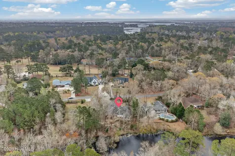 236 Ravenswood Road Hampstead NC 28443