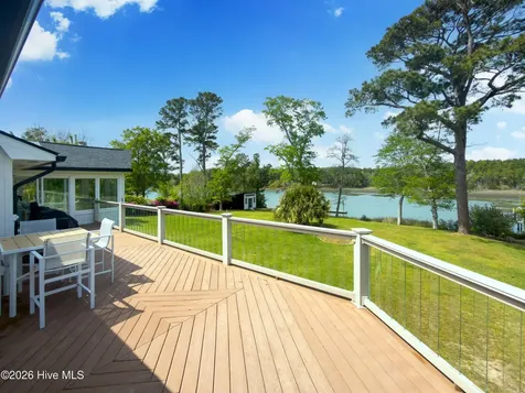 218 Olde Point Loop Hampstead NC 28443