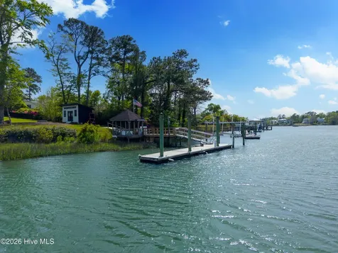 218 Olde Point Loop Hampstead NC 28443