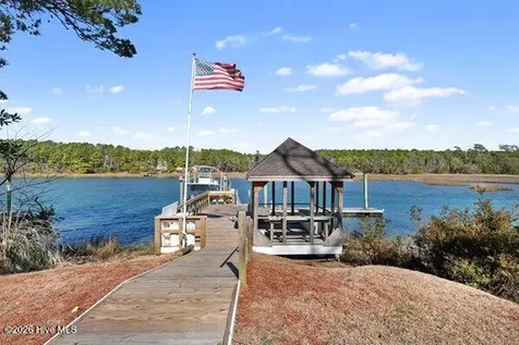 218 Olde Point Loop Hampstead NC 28443