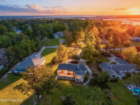 218 Olde Point Loop Hampstead NC 28443