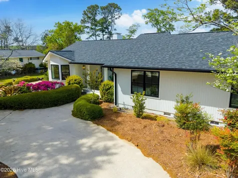 218 Olde Point Loop Hampstead NC 28443