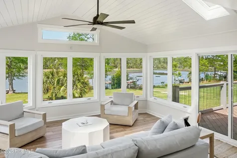 218 Olde Point Loop Hampstead NC 28443