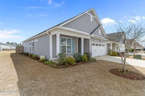 6413 Pinnacle Point Winnabow NC 28479