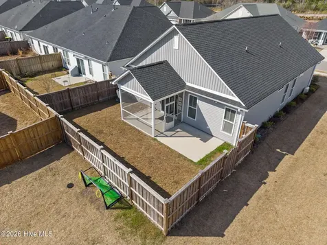 6413 Pinnacle Point Winnabow NC 28479