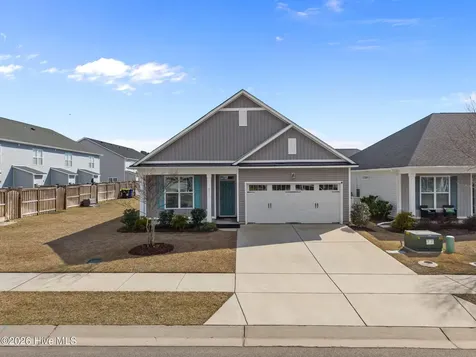 6413 Pinnacle Point Winnabow NC 28479