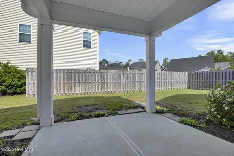 95 Collins Way Hampstead NC 28443
