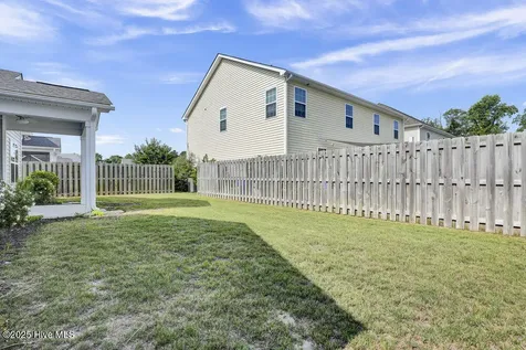 95 Collins Way Hampstead NC 28443