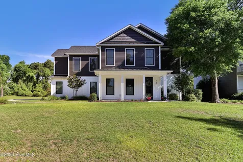 542 Deer Creek Drive Cape Carteret NC 28584