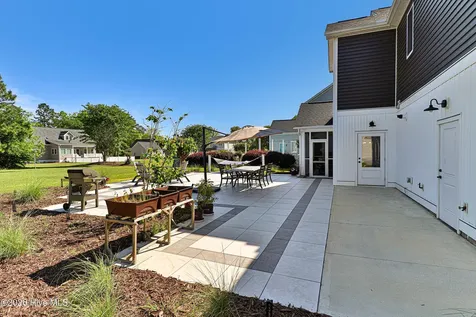 542 Deer Creek Drive Cape Carteret NC 28584
