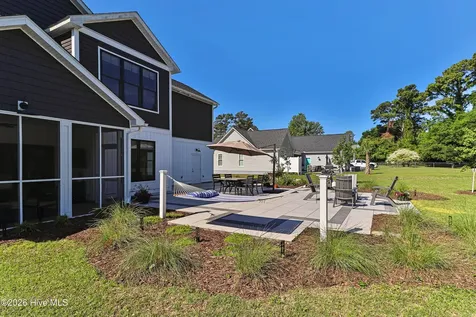 542 Deer Creek Drive Cape Carteret NC 28584