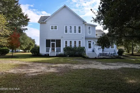 53 Ballast Point Road Hampstead NC 28443