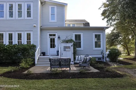 53 Ballast Point Road Hampstead NC 28443