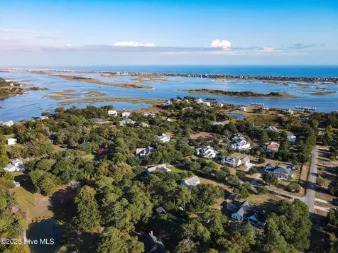 53 Ballast Point Road Hampstead NC 28443