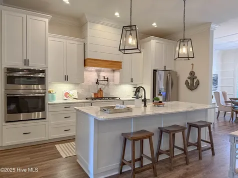 53 Ballast Point Road Hampstead NC 28443