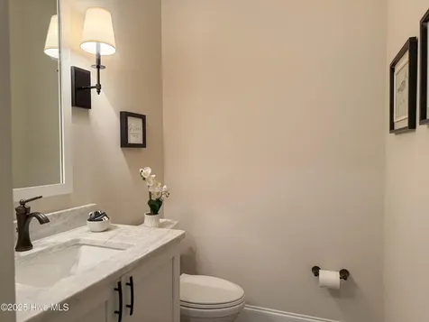 53 Ballast Point Road Hampstead NC 28443