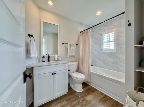 53 Ballast Point Road Hampstead NC 28443