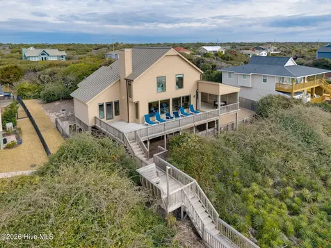 111 Dogwood Circle Pine Knoll Shores NC 28512