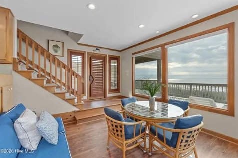 111 Dogwood Circle Pine Knoll Shores NC 28512