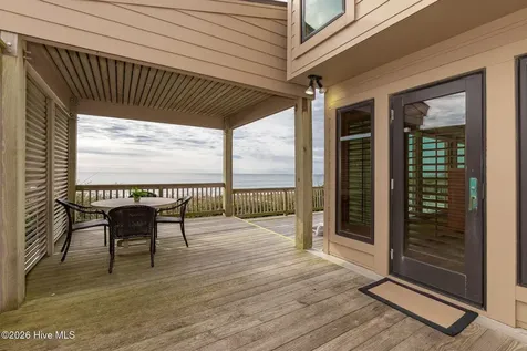 111 Dogwood Circle Pine Knoll Shores NC 28512