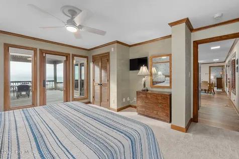 111 Dogwood Circle Pine Knoll Shores NC 28512