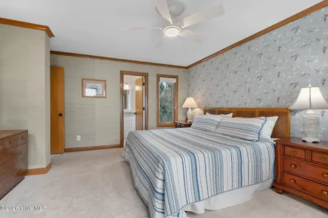 111 Dogwood Circle Pine Knoll Shores NC 28512