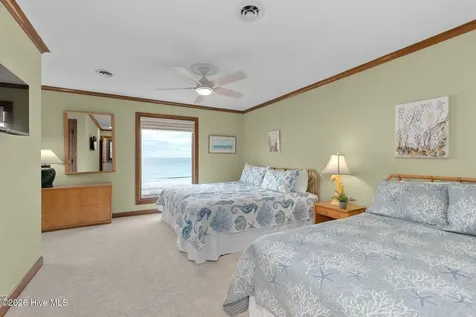 111 Dogwood Circle Pine Knoll Shores NC 28512