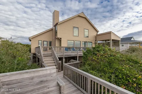 111 Dogwood Circle Pine Knoll Shores NC 28512